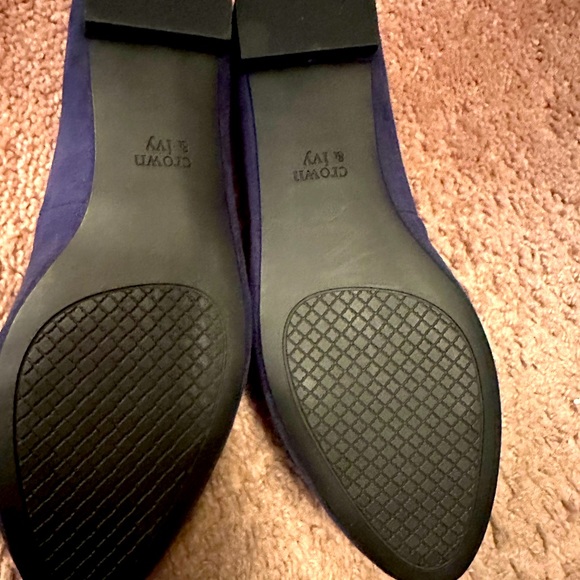 Crown and Ivy Women’s Flats - Picture 3 of 4